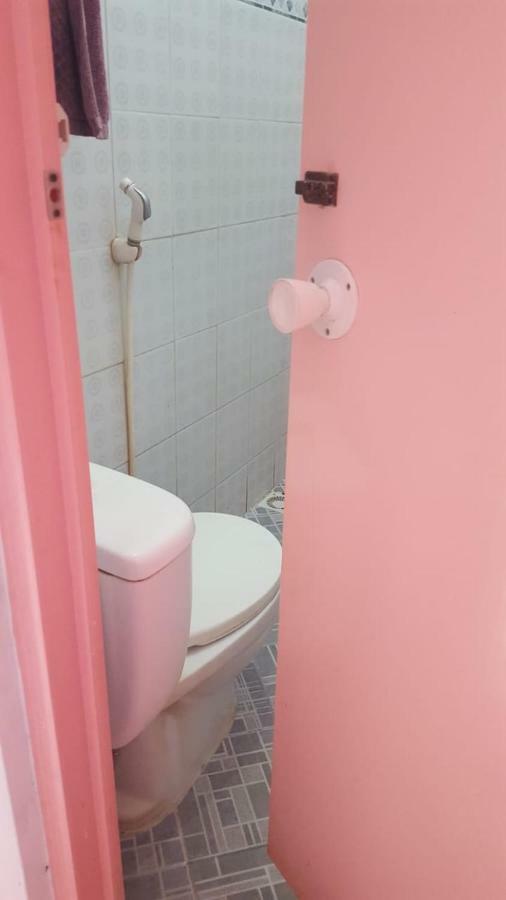 Wisma tamu R2