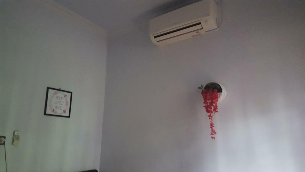 Wisma tamu R2 *